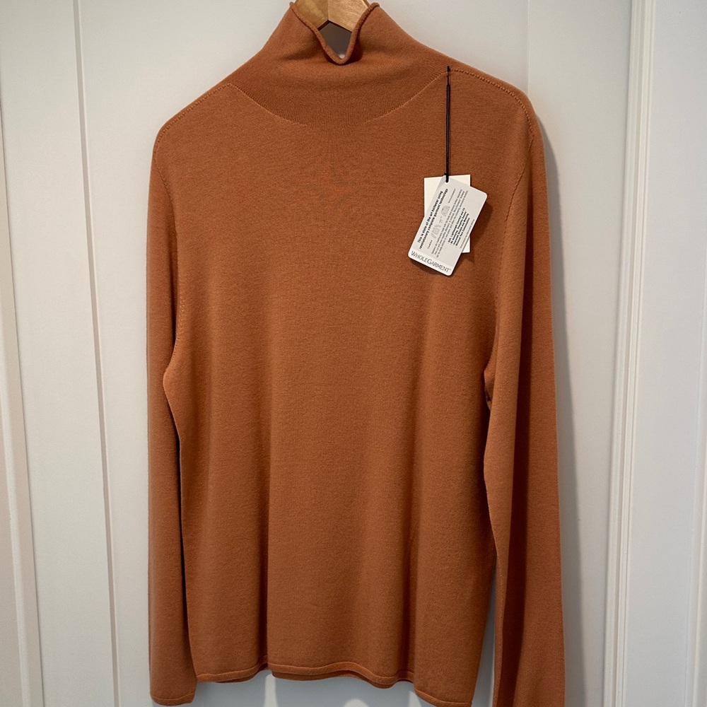 Knititude New with tags sweater size large burntish orange color